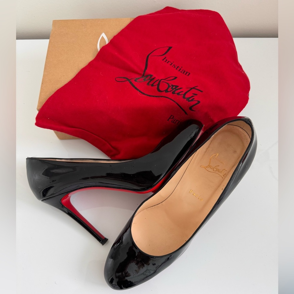CHRISTIAN LOUBOUTIN
Pumppie Abrasivato Red Sole Calfskin Leather 1855 B